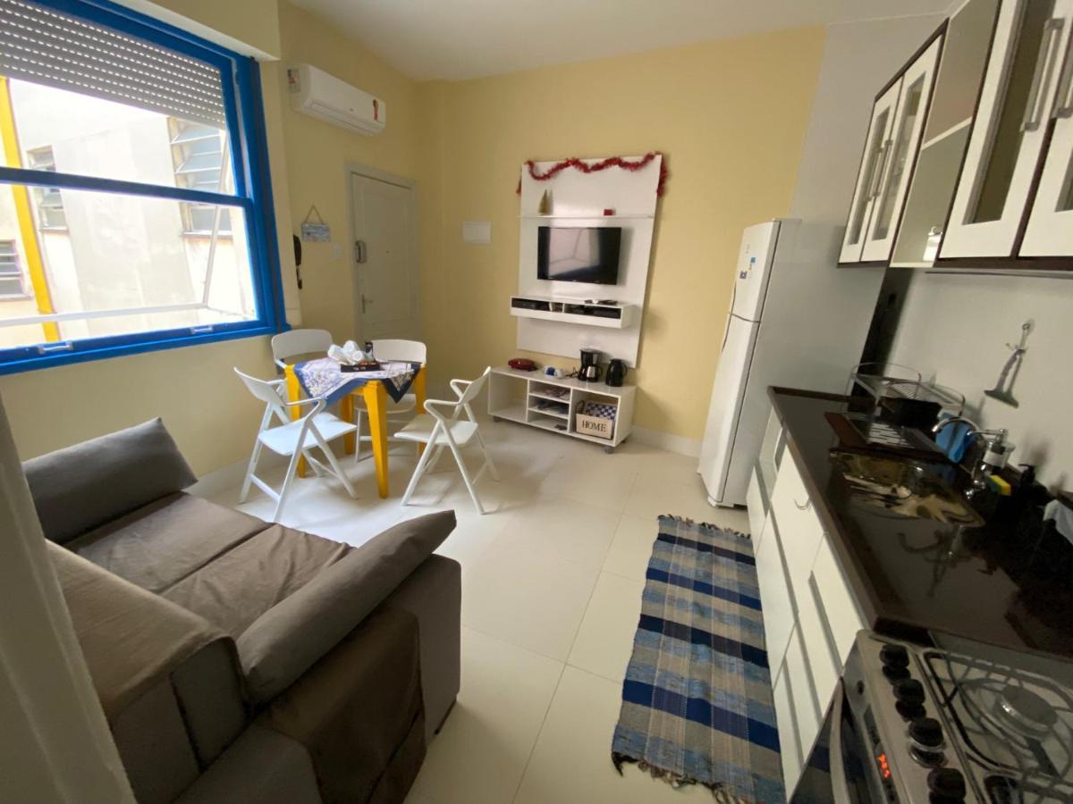 Copa Beach Home - Copacabana Posto 4 Quadra Da Praia Рио-де-Жанейро Экстерьер фото