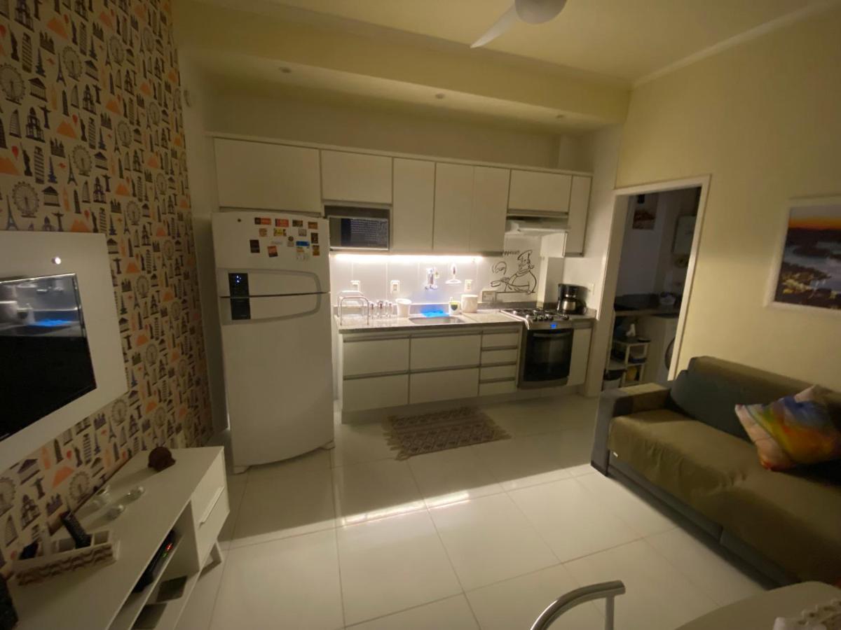 Copa Beach Home - Copacabana Posto 4 Quadra Da Praia Рио-де-Жанейро Экстерьер фото
